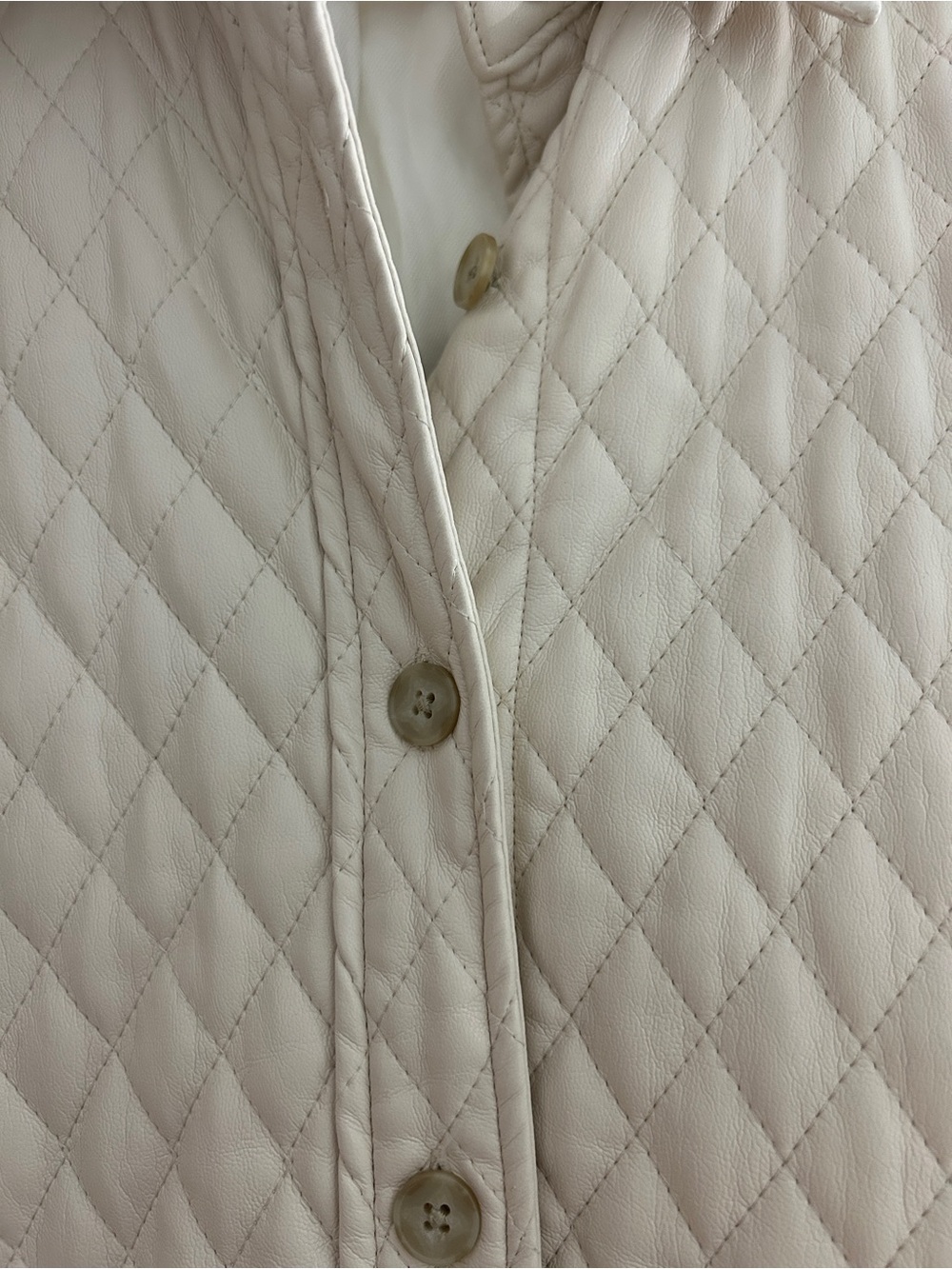 Aritzia Sunday Best Flynn Cream Quilted Faux Leather Shacket Jacket Size L - Picture 4 of 6